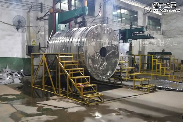 圓型不銹鋼水箱制造方法 圓型不銹鋼水箱制造方法