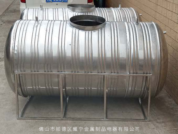 不銹鋼水箱會(huì)不會(huì)生銹